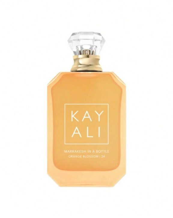 Orange Blossom, Neroli, Turkish Rose, Jasmine, Bergamot, Pink Pepper, Cedarwood, Amber, Musk, Floral, Citrus, Warm, Sensual, Mysterious