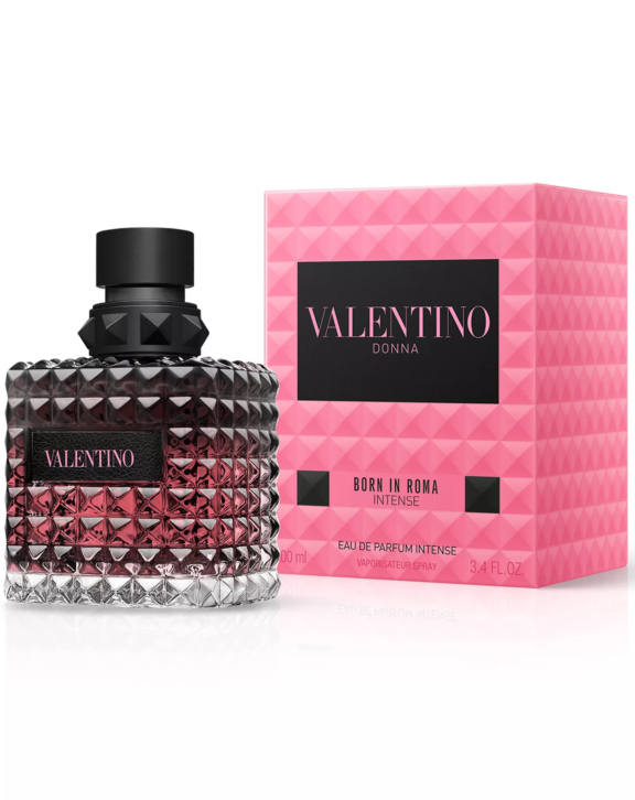 Valentino Donna Born in Roma Intense, Donna Born in Roma Intense, Valentino perfume, women's fragrance, women's perfume, Amber Floral, amber fragrance, floral perfume, bergamot, pink pepper, jasmine sambac, jasmine, vanilla, amber, guaiac wood, Marie Salamagne, luxury women's perfume, elegant fragrance, sophisticated scent, sensual perfume, warm floral fragrance, sweet perfume, 2022 fragrance, Valentino Beauty, Born in Roma Intense