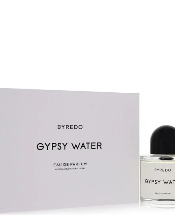 Woody, Aromatic, Fresh, Citrusy, Spicy, Pine, Incense, Vanilla, Sandalwood, Amber, Unisex.