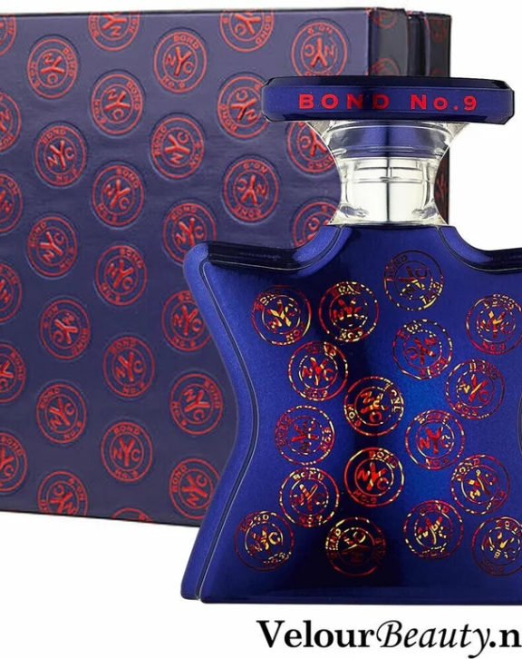 Bond No. 9 Manhattan, Manhattan EDP, Unisex Perfume, Oriental Vanilla Fragrance, Luxury Perfume, Oud Vanilla Fragrance, Peach Saffron, Nutmeg Bergamot, Plum Chocolate, Gingerbread Honey, Jasmine Immortelle, Oud Patchouli, Vanilla Labdanum, Sandalwood Musk, Suede Fragrance, Warm Spicy Perfume, Long-Lasting Fragrance